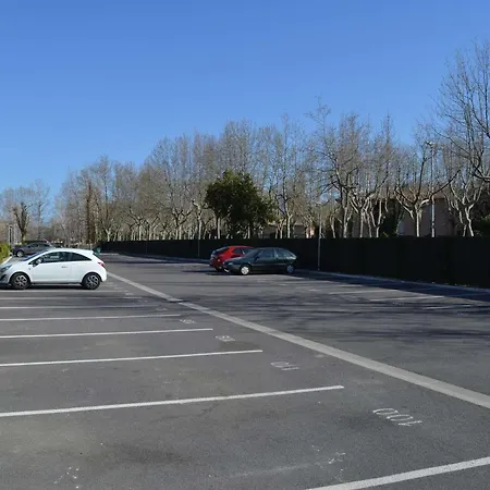 Lejlighed Locations Saint-cyprien: 2 Pieces Avec Parking, Terrasses, Et Loggia - Fr-1-225d-35 Saint-Cyprien (Pyrenees-Orientales)