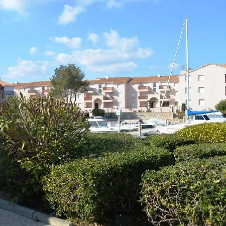 Apartment Locations Saint-cyprien: 2 Pieces Avec Parking, Terrasses, Et Loggia - Fr-1-225d-35 Saint-Cyprien (Pyrenees-Orientales)