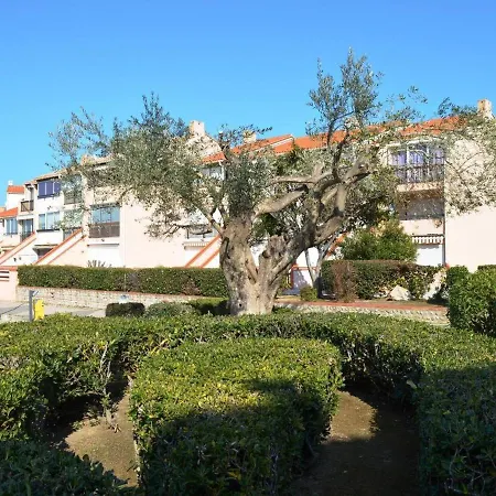 Locations Saint-cyprien: 2 Pieces Avec Parking, Terrasses, Et Loggia - Fr-1-225d-35 Apartment Saint-Cyprien (Pyrenees-Orientales)